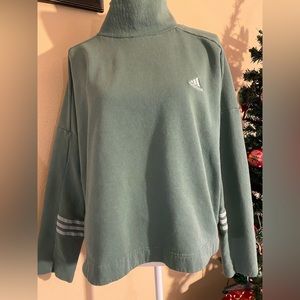 Adidas crewneck